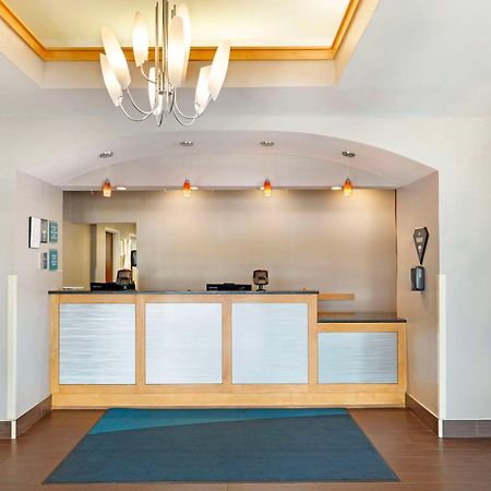 Best Western Hartford Hotel And Suites מראה חיצוני תמונה