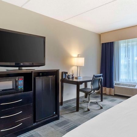 Best Western Hartford Hotel And Suites מראה חיצוני תמונה