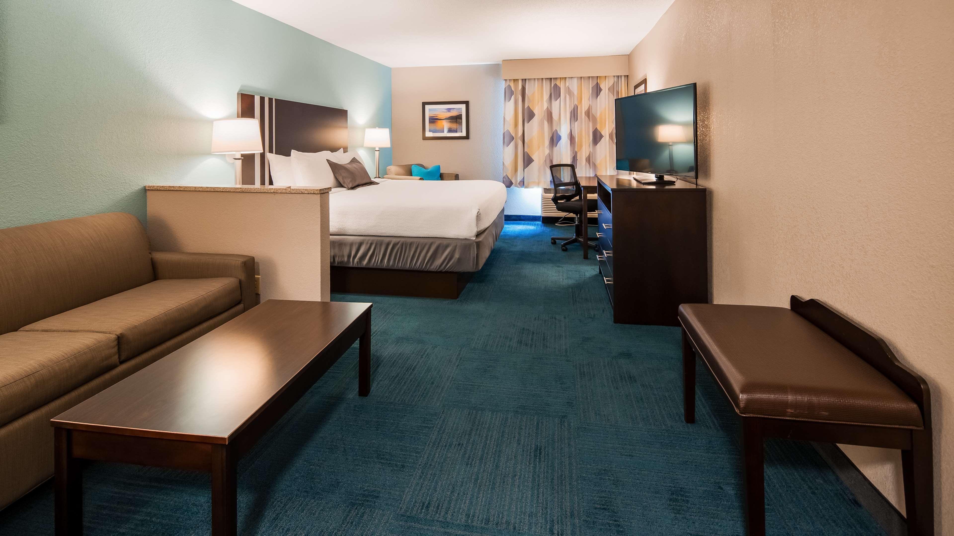 Best Western Hartford Hotel And Suites מראה חיצוני תמונה
