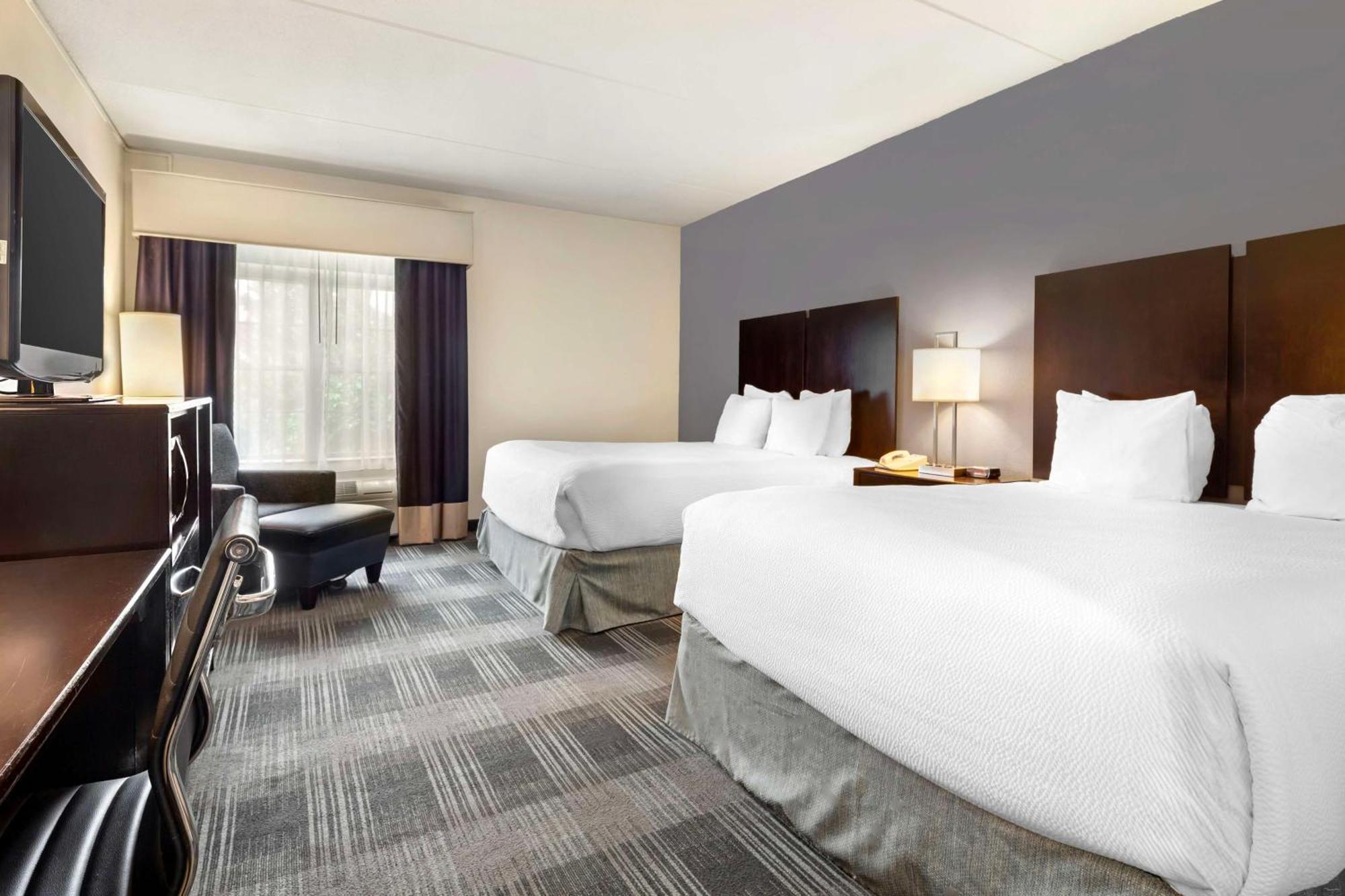 Best Western Hartford Hotel And Suites מראה חיצוני תמונה