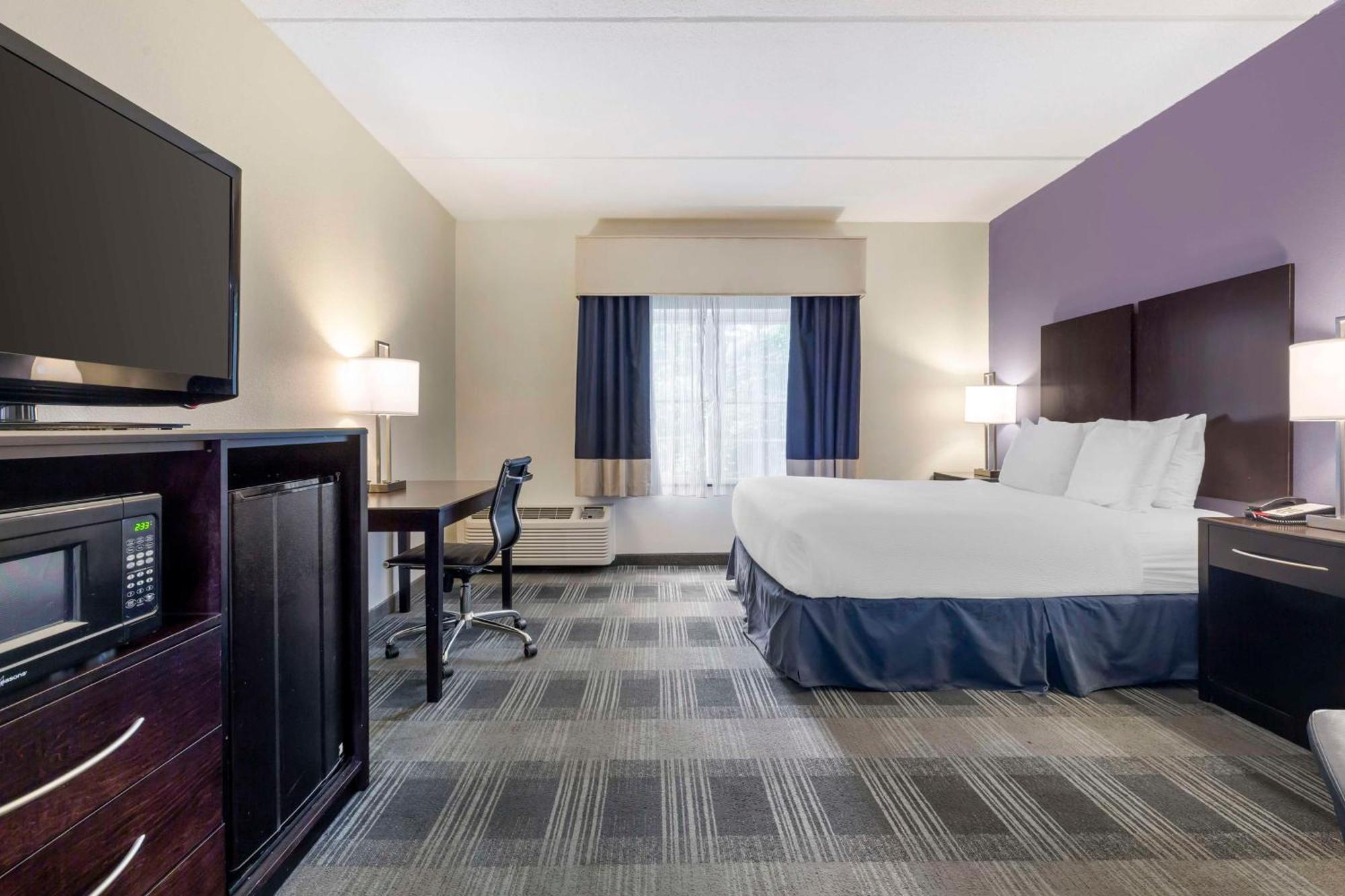 Best Western Hartford Hotel And Suites מראה חיצוני תמונה