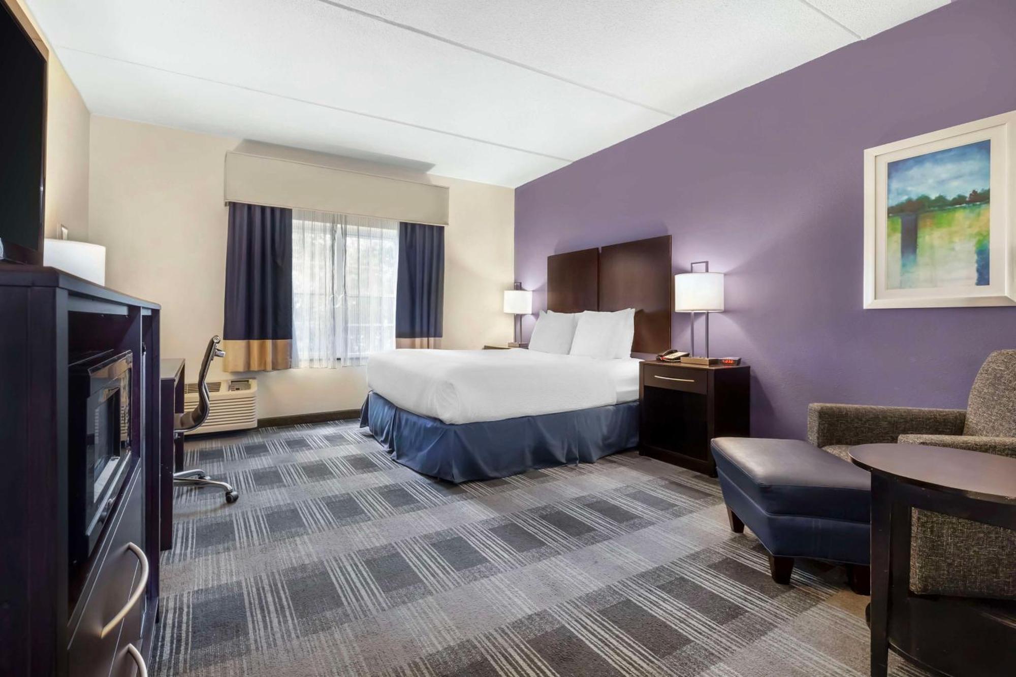 Best Western Hartford Hotel And Suites מראה חיצוני תמונה
